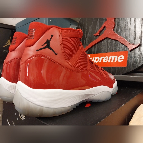 Retro Jordan 11 Win like 82 Gym red size 13 men's - Picture 2 of 16